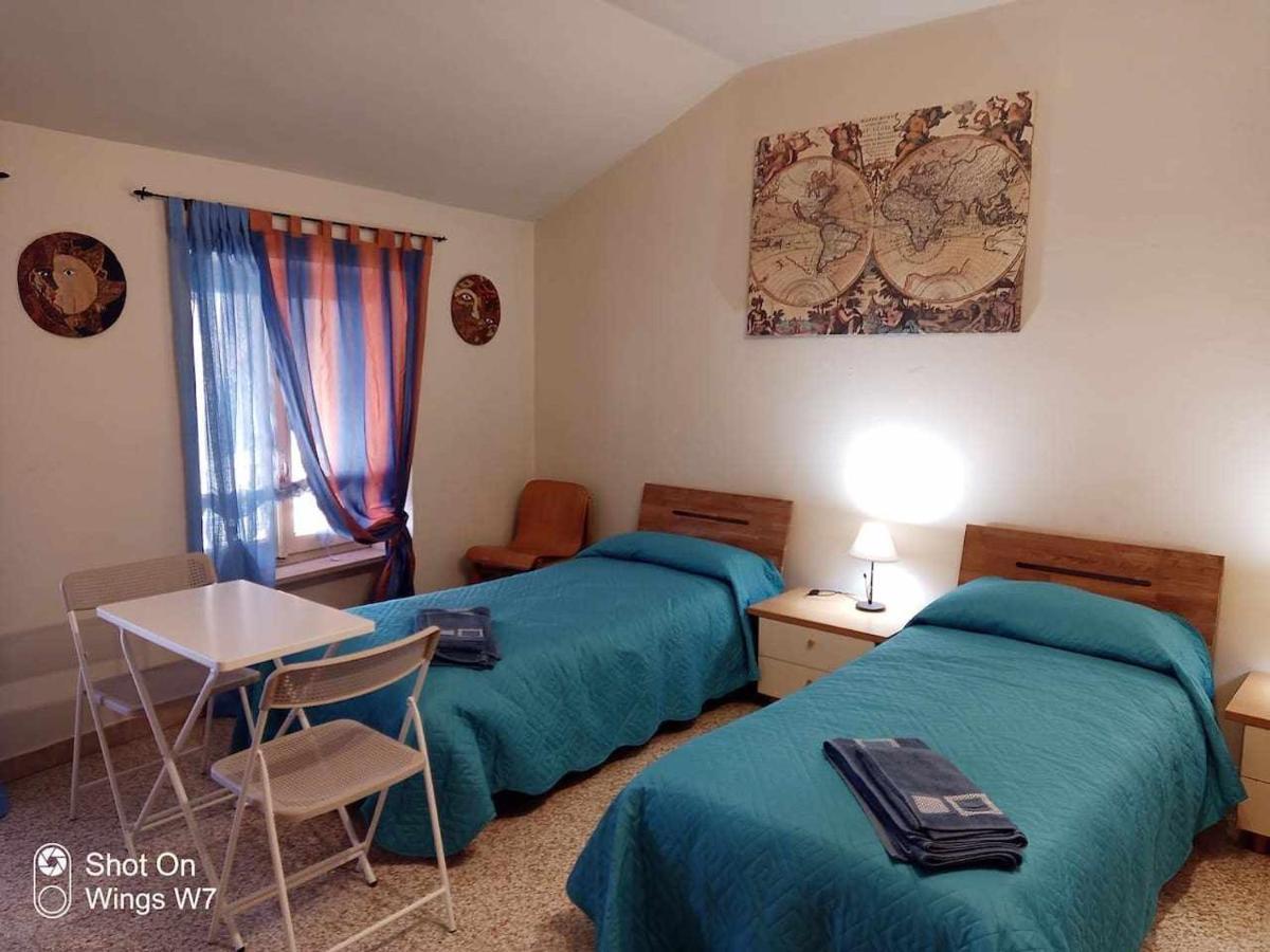 Beb Infamiglia Bed & Breakfast Cascinette Eksteriør bilde